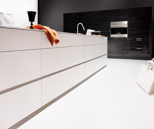 Invidiuelle Küche aus Blanco Zeus